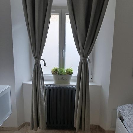 Logement Le Gabian Ampus Εξωτερικό φωτογραφία