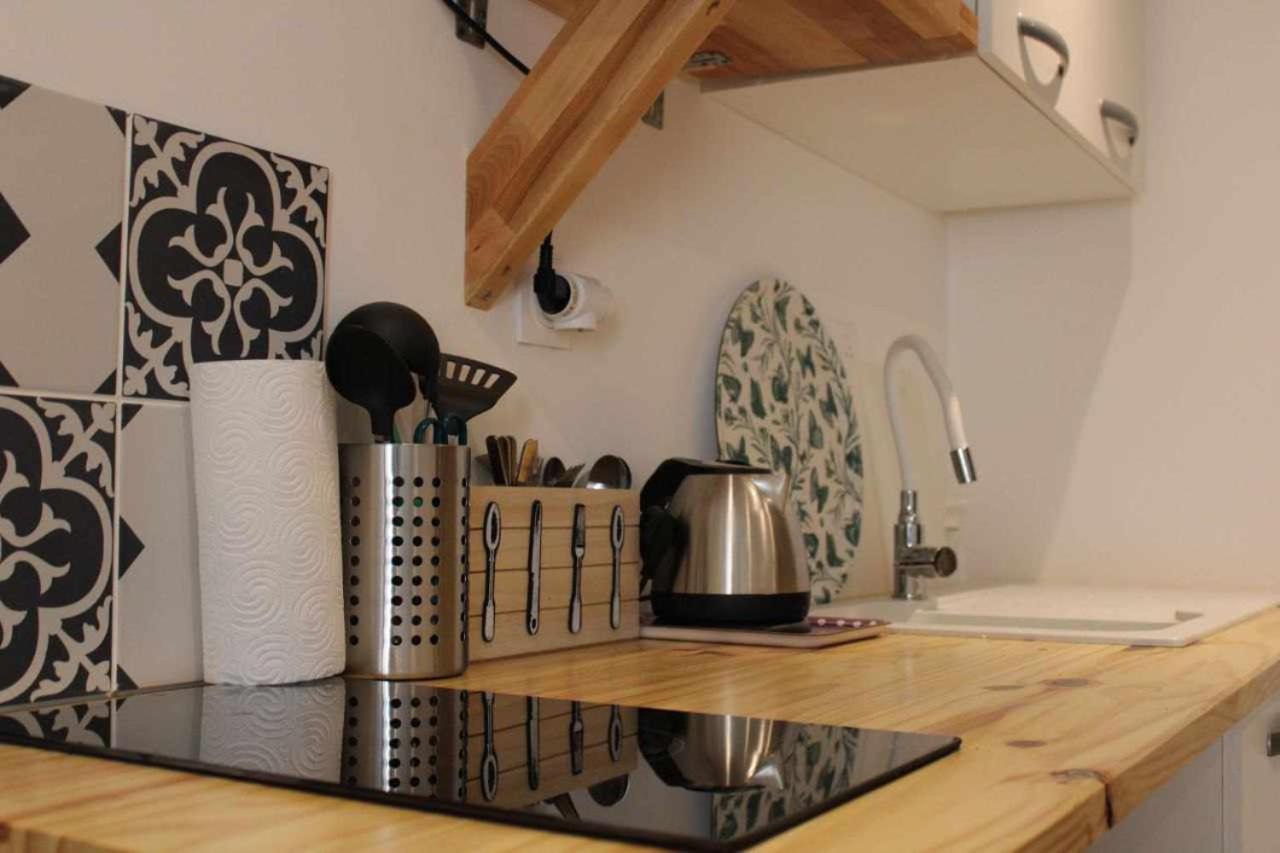 Logement Le Gabian Ampus Εξωτερικό φωτογραφία