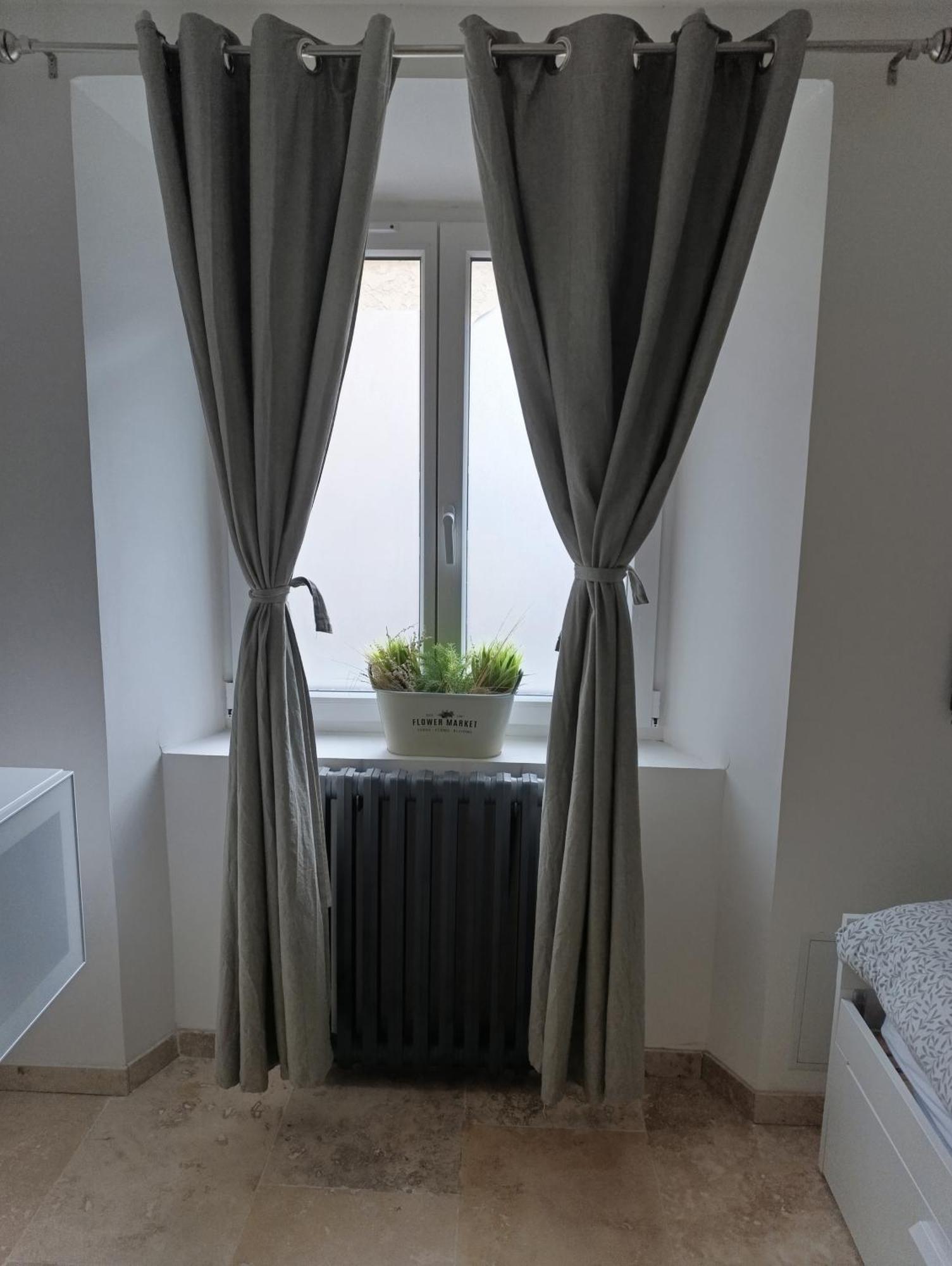 Logement Le Gabian Ampus Εξωτερικό φωτογραφία